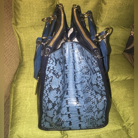 SOLD Authentic Coach Convertible Leather Satchel Crossbody Carryall - Picture 4 of 15